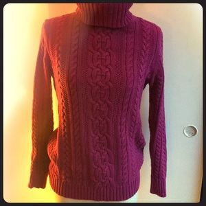 Gorgeous fuchsia cotton sweater